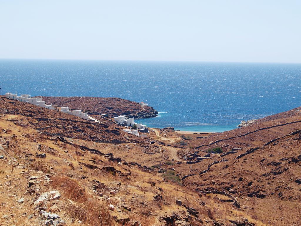 Almyra Yellow Villa Kythnos Room photo